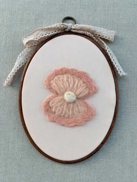 Felt Seashell Nursery Decor - Blush Pink Coastal Wall Art Beach Theme Needle Embroidery Hoop Gift