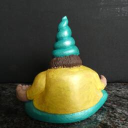 Meditating Garden Gnome With 12 Fingers, Polyurethane Resin-Cast - thumbnail 4