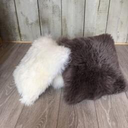 Australian Sheepskin Cushion Cover, Ivory Cream, Soft Suede Back - 42cm - thumbnail 3