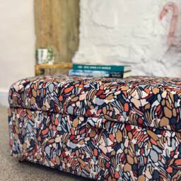 Coffee Table With Storage in Linwood Chesil Beach - thumbnail 2