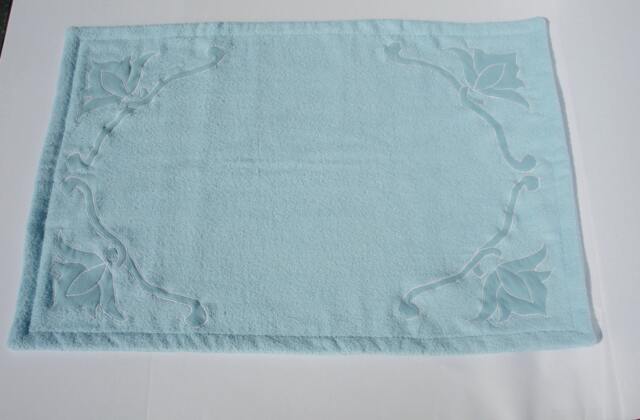 Blue Bath Mat, Luxurious Soft & Thick, Lushes, Appliqu?? - image 1