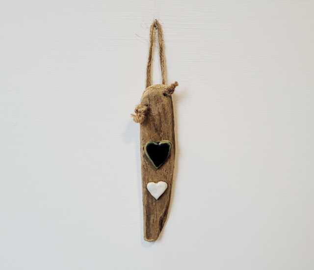 Character Dorset Driftwood & Ceramic Blue & White Heart Wall Hanging Plaque Shabby Chic - image 1