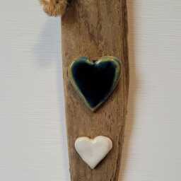 Character Dorset Driftwood & Ceramic Blue & White Heart Wall Hanging Plaque Shabby Chic - thumbnail 3