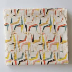 Giraffe Organic Swaddle Blanket & Newborn Hat Set. Take Home Origami Photo Prop. Baby Shower Gift - thumbnail 4