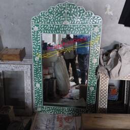 Mother Of Pearl Inlay Designer Mirror Frame - thumbnail 4