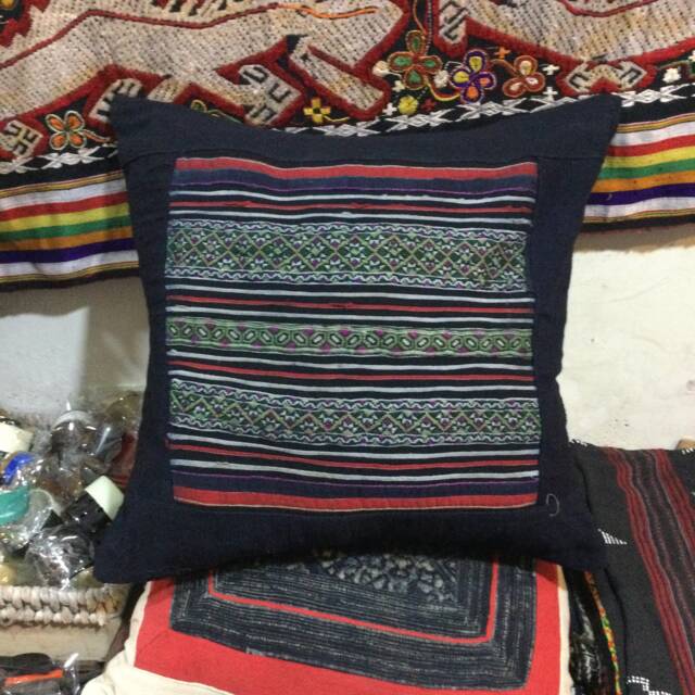 Vintage Handmade Hmong Embroidered Cotton Pillow in The North Of Vietnam - image 1