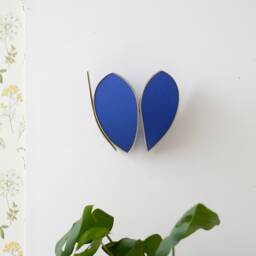 Royal Blue Flower Wall Lamp - thumbnail 4
