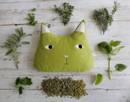 Kitten-Shaped Comfort Pillows With Soothing Herbal Mixtures, Pine Shavings, Pillows, Meditation, Sleeping