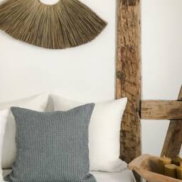 Waffle Linen Throw Pillow Case in Dusty Blue/Pillow Cover/Linen Decorative Cushion Cover/Hidden Zipper/Pillow Sham Waffle - thumbnail 3