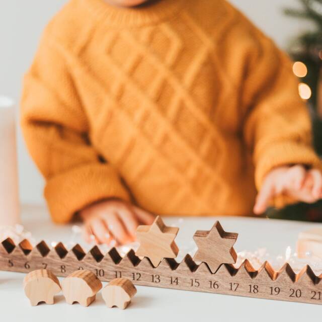 Wooden Advent Calendar With Star Holiday Decoration Activity Cards Christmas Decor Ornaments Nativity Set Countdown - image 1