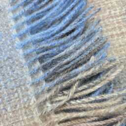 Blanket/Throw, 100% Pure New Wool, Soft Pink & Sky Blue, With Fringed Edge 140x185cms - thumbnail 2