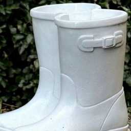 Fantasy White Boots Statue Concrete Figurine Cement Sculpture Outdoor Ornament Handmade Art Lover Gift Yard - thumbnail 3