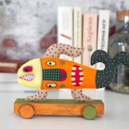 Crazy Fish On Wheels - Handmade Felt Sculpture, Whimsical Textile Art, One-Of-A-Kind Kinetic Creature - thumbnail 4