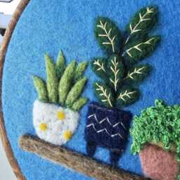 Ooak Needle Felted Pot Plant Felt Painting Framed in A 6 Inch Embroidery Hoop - thumbnail 2