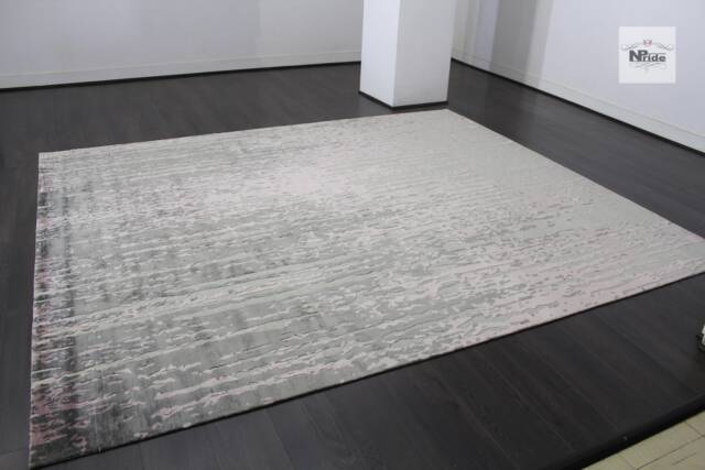 Tibetan Silk Wool Abstract Rug Handknotted White Grey Nepal - Luxury Made To Order Carpet - image 1