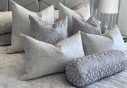 Bed Set Luxury Bedding Set With Amelie & Geo Design - White/Silver Cushion Covers - thumbnail 1