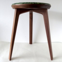 Bespoke Mid-Century Modern Wood American Black Walnut Side Table With Hexagon Honeycomb Green Resin Inlay