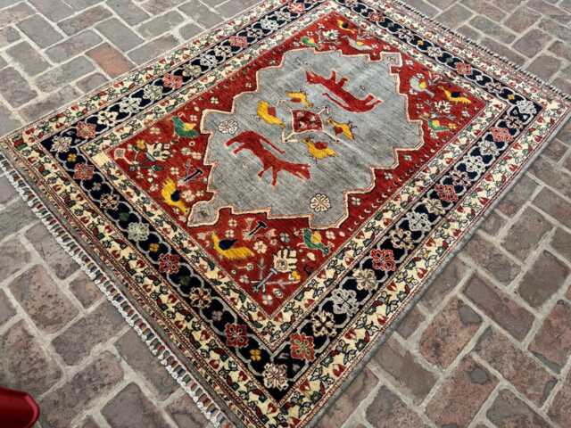 5x6 Modern Animal Print Pictorial Rug - Hand-Knotted Woolen Area Carpet Unique Artistic For Living Room, Bedroom, Office Decor Gift - image 1