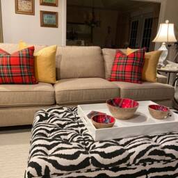 Christmas Red Green Plaid Pillow Cover Traditional Holiday Choose Size - thumbnail 2