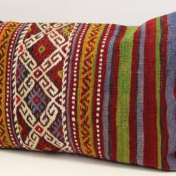 Turkish Kilim Pillow Cover - 16x24 Inch Handmade Wool Cotton Lumbar Cushion - thumbnail 3