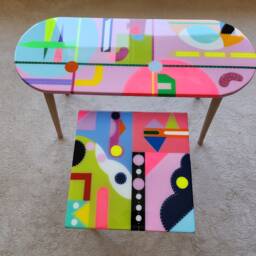 Modern Pink Resin Side Table Abstract Pop Art Coffee Table - thumbnail 4