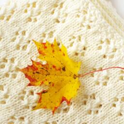 Knit Merino Wool Baby Blanket White Pram/Car Seat Blanket - thumbnail 3