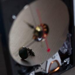 Desk Clock Of A Recycled Computer Hard Drive - Hdd Ready To Ship - thumbnail 3