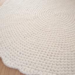 Hand-Crocheted Cream White Wool Round Rug - Soft Accent Carpet - thumbnail 2