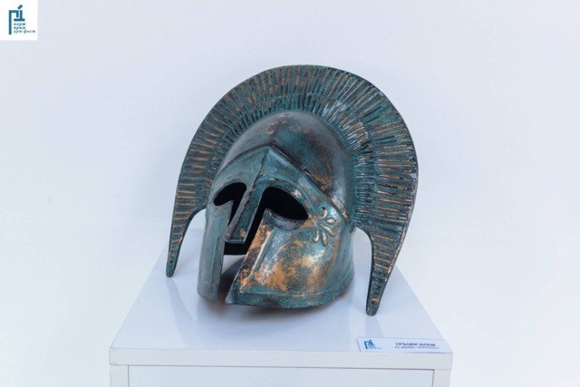 Ancient Greek Corinthian Helmet Replica Hercules Cosplay Armor - image 1