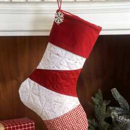 Personalized Quilted Christmas Stocking, Patchwork Design, Farmhouse Decor - thumbnail 2