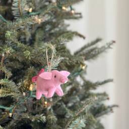 Felt Pig Christmas Ornament, Handmade Wool Barn Animal Decoration - thumbnail 3