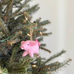 Felt Pig Christmas Ornament, Handmade Wool Barn Animal Decoration