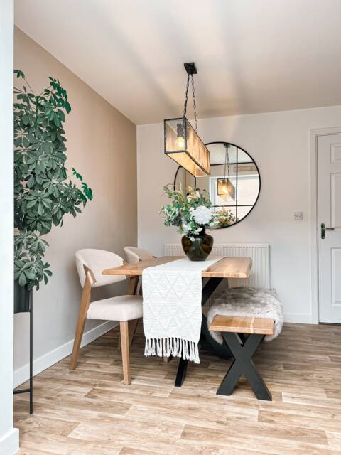 Set Live Edge Solid Oak 1 X Dining Table-star Frame Legs Bench - Chunky X + 2 Chairs Rocco - image 1