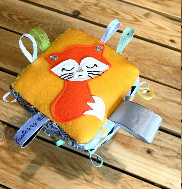 Little Fox Gripping Cube, Cloth Toy, Handling Games - image 1
