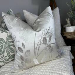 Taupe Floral Design Cushion Cover, Decorative Sofa Pillow Modern Countryside Fern - thumbnail 1