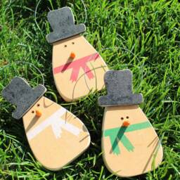 Handmade Wood Snowman Ornament Rustic Christmas Tree Decoration - thumbnail 2
