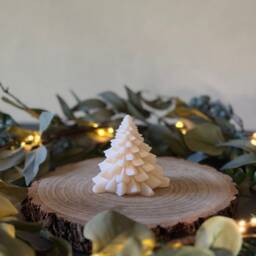 Christmas Festive Candle - Unique Novelty Gift Decorative House Birthday Reindeer Snowman Tree Santa - thumbnail 3