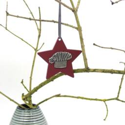 Chef Hat Wooden Star - Christmas Ornament Cooking Tree Decoration Baking Hanging Foodie Gift Dad - thumbnail 2