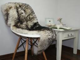 Original Black & White Rug Mouflon Genuine Natural Sheepskin Rugs Rug Throw Carpet Outdoor , Shag