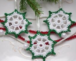 Crochet Christmas Ornaments, Christmas Tree Decorations, Crochet Xmas Decor - thumbnail 1