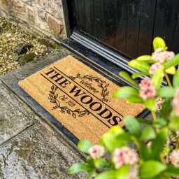 Wreath Family Name Doormat, Customised Mat, Front Door Est Date Personalized Rug, Housewarming Gift Ideas - thumbnail 2