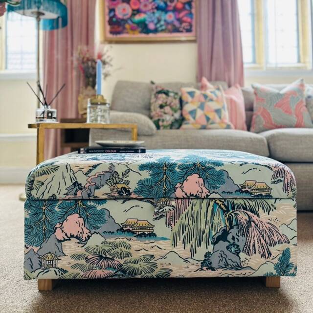 Coffee Table With Storage in Yanagi Pastel Velvet - image 1