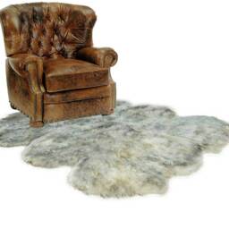 Handmade Faux Fur Area Rug - Arctic Wolf Shag Sheepskin Throw - thumbnail 1