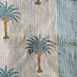 Indian Palm Tree Floral Print Kantha Bedcover Quilt , Throw, Bedspread Size Queen - thumbnail 3