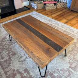 Reclaimed Coffee Table + 4 Hairpin Legs, Upcycled Table, Rustic & Solid Furniture - thumbnail 2