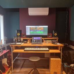 Bespoke Studio Desk - thumbnail 3