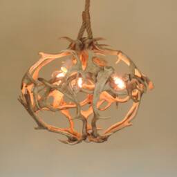 Real White, Modern Antler Chandelier in Bubble Shape - thumbnail 3