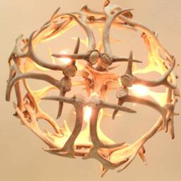 Real White, Modern Antler Chandelier in Bubble Shape - thumbnail 4