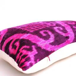 Handmade Silk Velvet Ikat Pillow Cover, Pink & Black - thumbnail 2