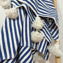 Moroccan Beauty Handwoven Blanket - Artisan Crafted, Cozy Comfort, Perfect For Home. From Morocco. - thumbnail 2